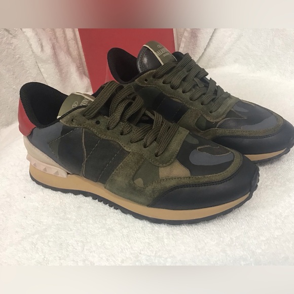 Valentino Camouflage Rockrunner Sneakers - Picture 2 of 10